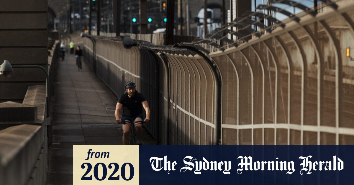 Coronavirus Australia Pressure to reopen office showers and loos